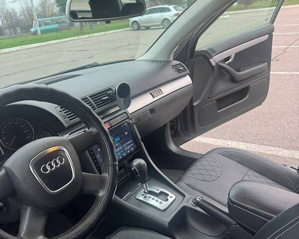 Сірий Ауді А4, об'ємом двигуна 2 л та пробігом 304 тис. км за 8200 $, фото 13 на Automoto.ua