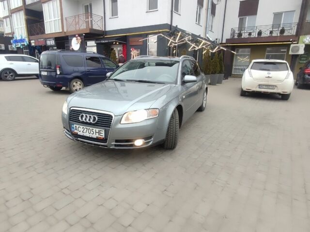 Серый Ауди А4, объемом двигателя 2 л и пробегом 410 тыс. км за 6200 $, фото 1 на Automoto.ua