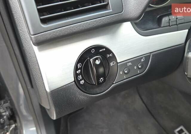 Сірий Ауді А4, об'ємом двигуна 2 л та пробігом 232 тис. км за 7200 $, фото 41 на Automoto.ua