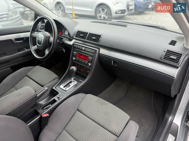 Сірий Ауді А4, об'ємом двигуна 1.8 л та пробігом 226 тис. км за 8999 $, фото 20 на Automoto.ua