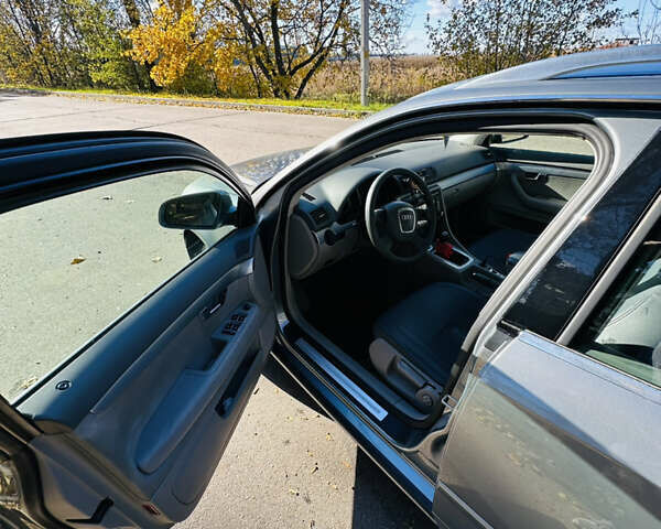 Серый Ауди А4, объемом двигателя 2 л и пробегом 240 тыс. км за 7700 $, фото 10 на Automoto.ua