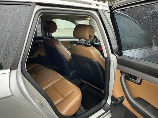 Серый Ауди А4, объемом двигателя 2 л и пробегом 170 тыс. км за 3499 $, фото 10 на Automoto.ua