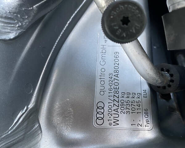 Сірий Ауді А4, об'ємом двигуна 2 л та пробігом 290 тис. км за 8500 $, фото 19 на Automoto.ua