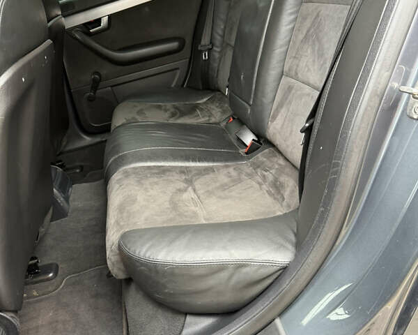 Серый Ауди А4, объемом двигателя 2 л и пробегом 365 тыс. км за 6850 $, фото 22 на Automoto.ua