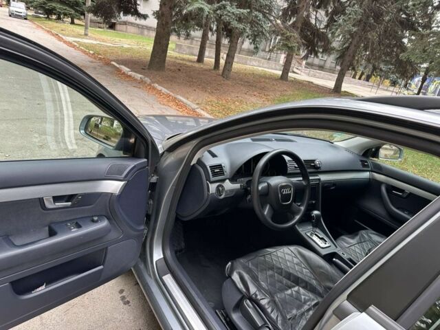 Ауди А4 2007 в Софиевке на Automoto.ua Серый Ауди А4, объемом двигателя 2 л и пробегом 240 тыс. км за 3800 $, фото 4 на Automoto.ua