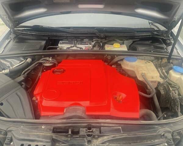 Ауди А4 2007 в Кременчуге на Automoto.ua Серый Ауди А4, объемом двигателя 1.97 л и пробегом 290 тыс. км за 8500 $, фото 7 на Automoto.ua