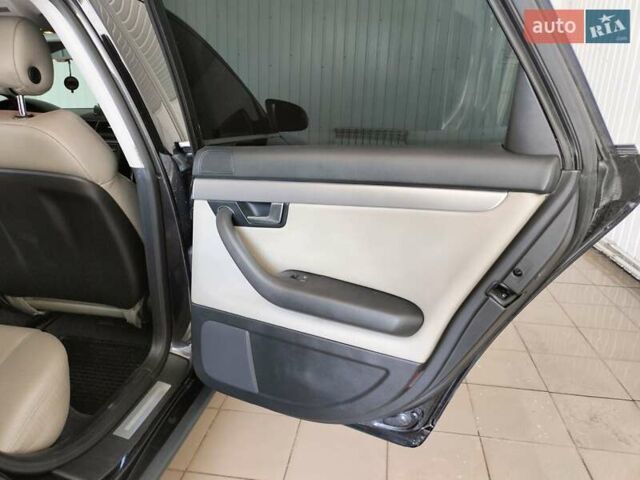 Серый Ауди А4, объемом двигателя 2.7 л и пробегом 342 тыс. км за 6700 $, фото 7 на Automoto.ua