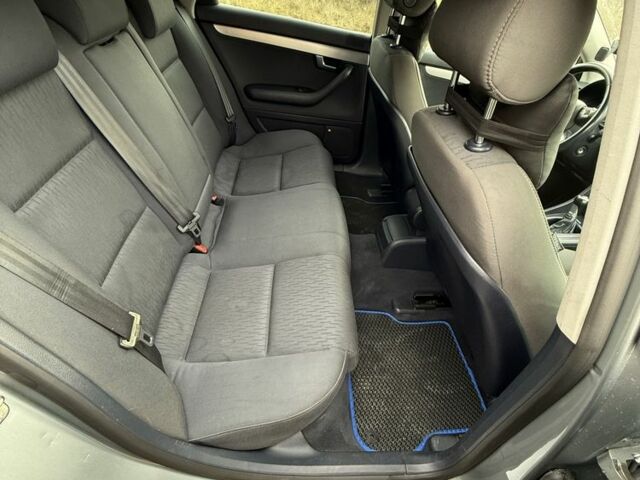 Серый Ауди А4, объемом двигателя 2 л и пробегом 285 тыс. км за 7200 $, фото 6 на Automoto.ua