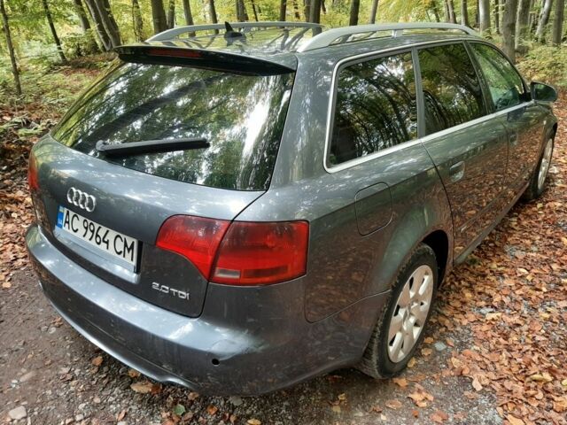 Серый Ауди А4, объемом двигателя 2 л и пробегом 357 тыс. км за 3750 $, фото 5 на Automoto.ua