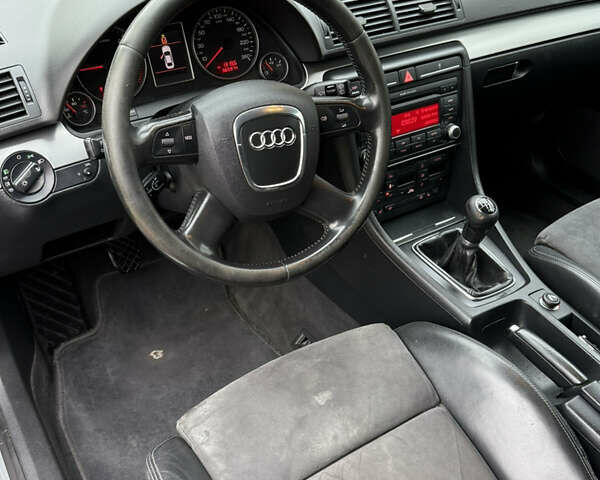 Серый Ауди А4, объемом двигателя 2 л и пробегом 365 тыс. км за 6850 $, фото 17 на Automoto.ua