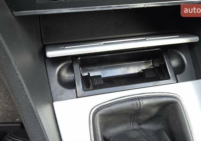 Сірий Ауді А4, об'ємом двигуна 2 л та пробігом 232 тис. км за 7200 $, фото 45 на Automoto.ua