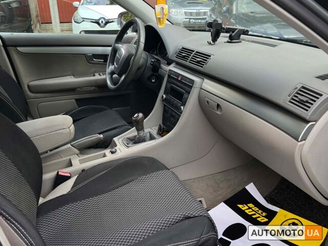 Сірий Ауді А4, об'ємом двигуна 2 л та пробігом 250 тис. км за 8500 $, фото 15 на Automoto.ua