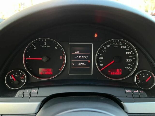 Сірий Ауді А4, об'ємом двигуна 2 л та пробігом 224 тис. км за 2600 $, фото 8 на Automoto.ua