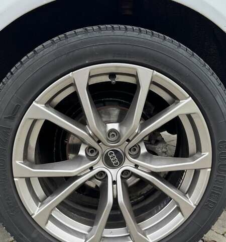 Сірий Ауді А4, об'ємом двигуна 1.97 л та пробігом 260 тис. км за 5299 $, фото 14 на Automoto.ua