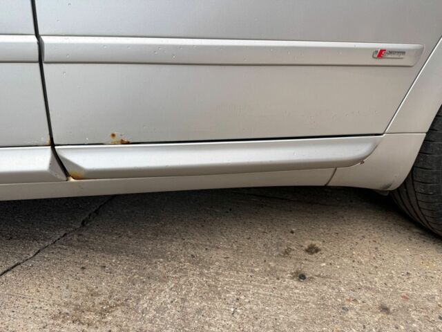 Серый Ауди А4, объемом двигателя 2 л и пробегом 300 тыс. км за 7500 $, фото 4 на Automoto.ua