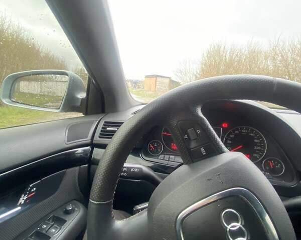 Ауди А4 2007 в Кременчуге на Automoto.ua Серый Ауди А4, объемом двигателя 1.97 л и пробегом 290 тыс. км за 8500 $, фото 11 на Automoto.ua