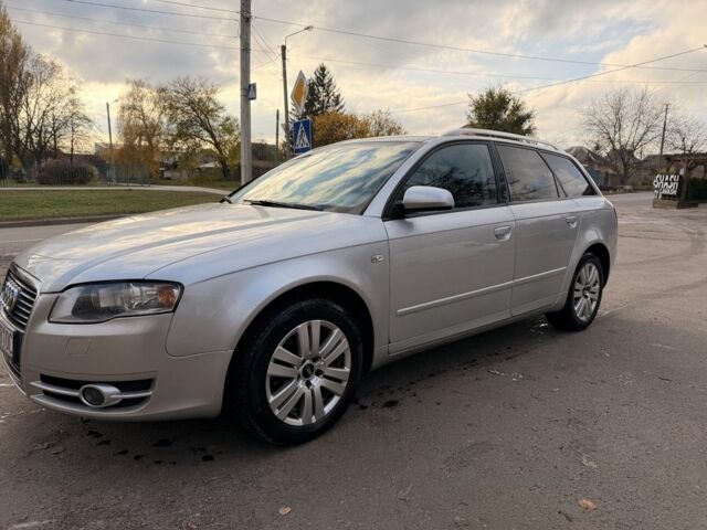 Серый Ауди А4, объемом двигателя 2 л и пробегом 400 тыс. км за 3300 $, фото 3 на Automoto.ua