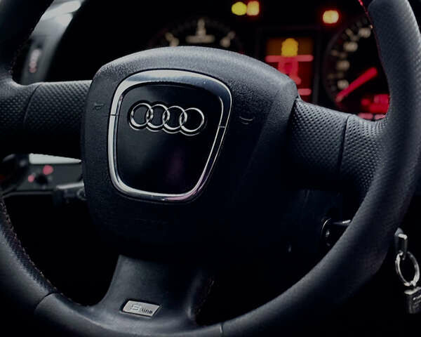 Сірий Ауді А4, об'ємом двигуна 2 л та пробігом 277 тис. км за 6599 $, фото 13 на Automoto.ua