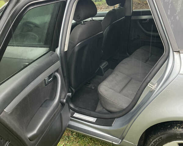 Серый Ауди А4, объемом двигателя 1.98 л и пробегом 230 тыс. км за 5000 $, фото 7 на Automoto.ua