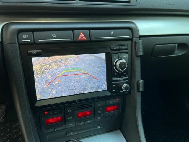 Сірий Ауді А4, об'ємом двигуна 2 л та пробігом 224 тис. км за 2600 $, фото 9 на Automoto.ua