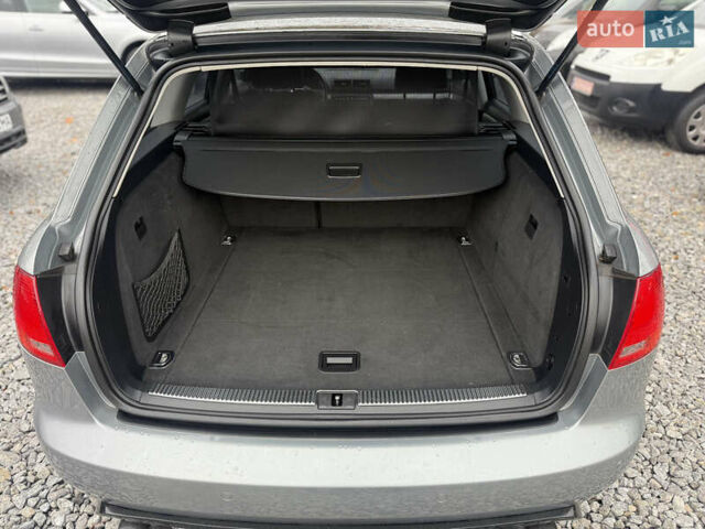 Сірий Ауді А4, об'ємом двигуна 1.8 л та пробігом 226 тис. км за 8999 $, фото 25 на Automoto.ua