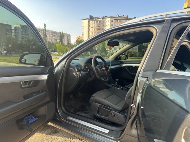 Серый Ауди А4, объемом двигателя 2 л и пробегом 330 тыс. км за 6600 $, фото 15 на Automoto.ua
