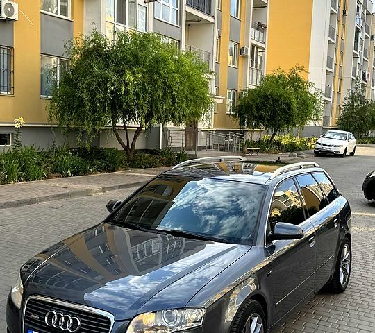 Серый Ауди А4, объемом двигателя 2 л и пробегом 220 тыс. км за 7800 $, фото 1 на Automoto.ua