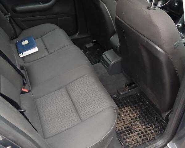 Сірий Ауді А4, об'ємом двигуна 1.6 л та пробігом 228 тис. км за 6999 $, фото 16 на Automoto.ua