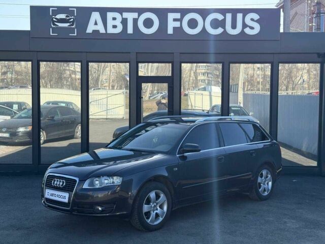 Серый Ауди А4, объемом двигателя 2 л и пробегом 265 тыс. км за 7490 $, фото 4 на Automoto.ua