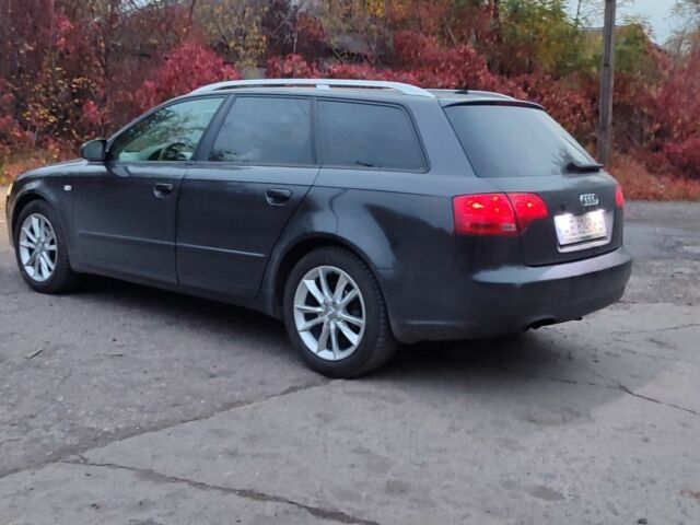 Серый Ауди А4, объемом двигателя 2 л и пробегом 330 тыс. км за 5300 $, фото 1 на Automoto.ua