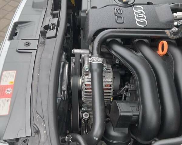 Серый Ауди А4, объемом двигателя 0 л и пробегом 234 тыс. км за 6888 $, фото 7 на Automoto.ua