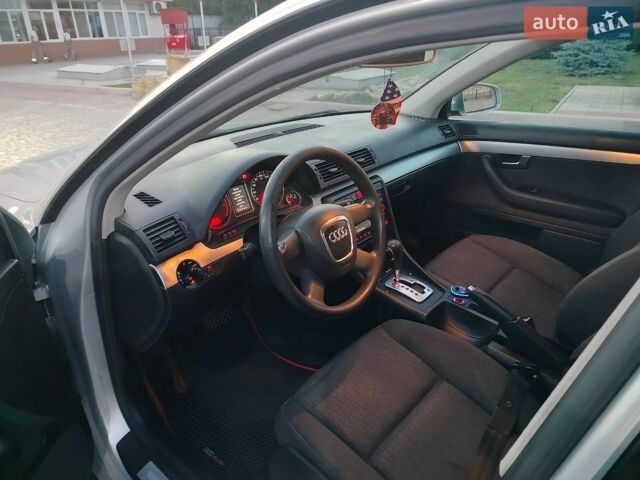 Сірий Ауді А4, об'ємом двигуна 1.78 л та пробігом 291 тис. км за 5500 $, фото 11 на Automoto.ua