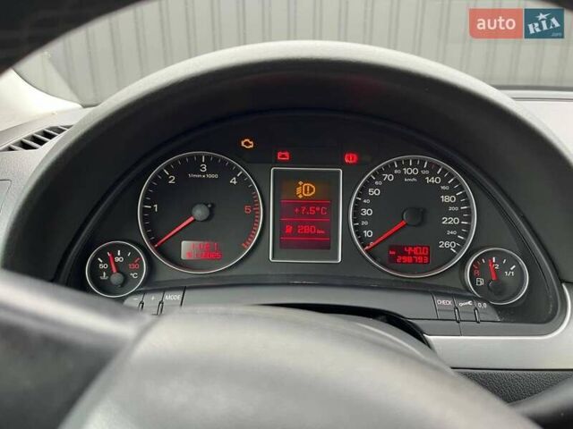 Сірий Ауді А4, об'ємом двигуна 1.97 л та пробігом 299 тис. км за 6300 $, фото 10 на Automoto.ua