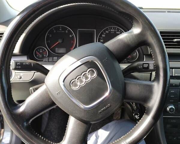 Серый Ауди А4, объемом двигателя 1.6 л и пробегом 186 тыс. км за 8200 $, фото 16 на Automoto.ua