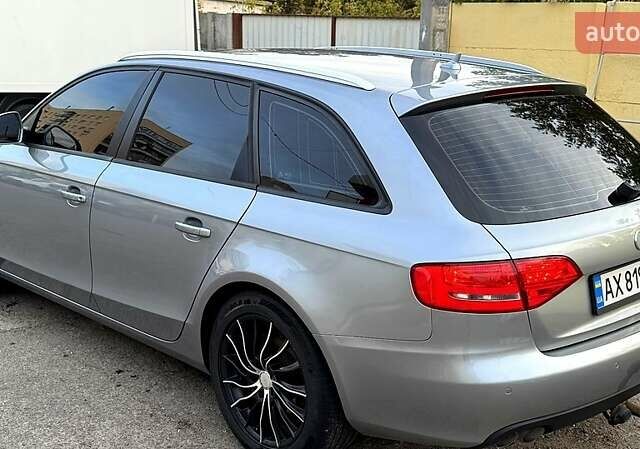 Сірий Ауді А4, об'ємом двигуна 2 л та пробігом 300 тис. км за 9400 $, фото 4 на Automoto.ua