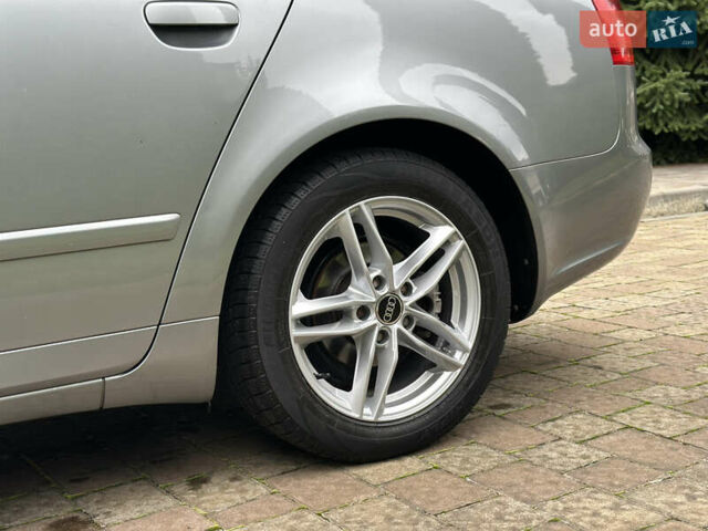 Сірий Ауді А4, об'ємом двигуна 1.8 л та пробігом 223 тис. км за 7200 $, фото 27 на Automoto.ua