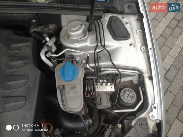 Серый Ауди А4, объемом двигателя 1.97 л и пробегом 370 тыс. км за 9500 $, фото 16 на Automoto.ua