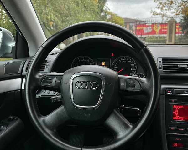 Сірий Ауді А4, об'ємом двигуна 1.8 л та пробігом 223 тис. км за 7200 $, фото 51 на Automoto.ua