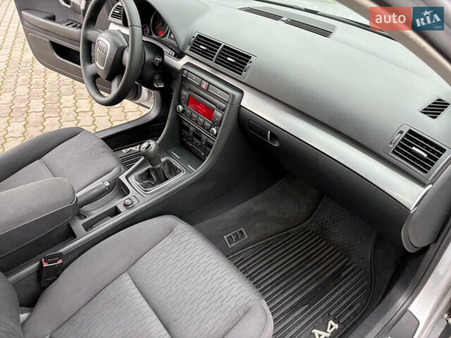 Серый Ауди А4, объемом двигателя 1.6 л и пробегом 196 тыс. км за 6750 $, фото 43 на Automoto.ua