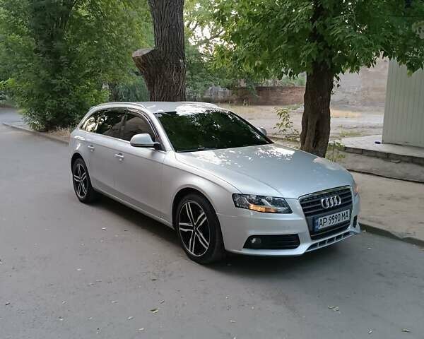 Сірий Ауді А4, об'ємом двигуна 2 л та пробігом 260 тис. км за 7800 $, фото 11 на Automoto.ua