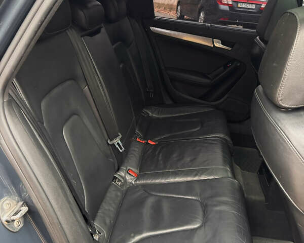 Сірий Ауді А4, об'ємом двигуна 1.8 л та пробігом 311 тис. км за 9300 $, фото 30 на Automoto.ua