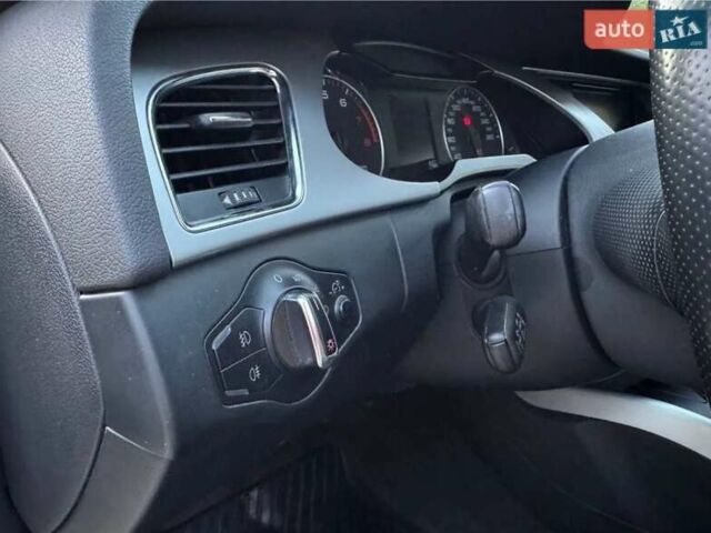 Серый Ауди А4, объемом двигателя 1.8 л и пробегом 224 тыс. км за 9800 $, фото 10 на Automoto.ua