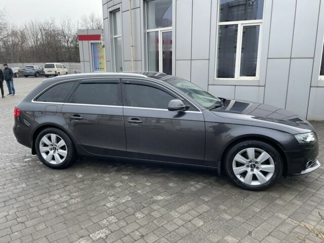 Ауди А4 2008 в Кривом Роге на Automoto.ua Серый Ауди А4, объемом двигателя 2 л и пробегом 318 тыс. км за 10500 $, фото 9 на Automoto.ua