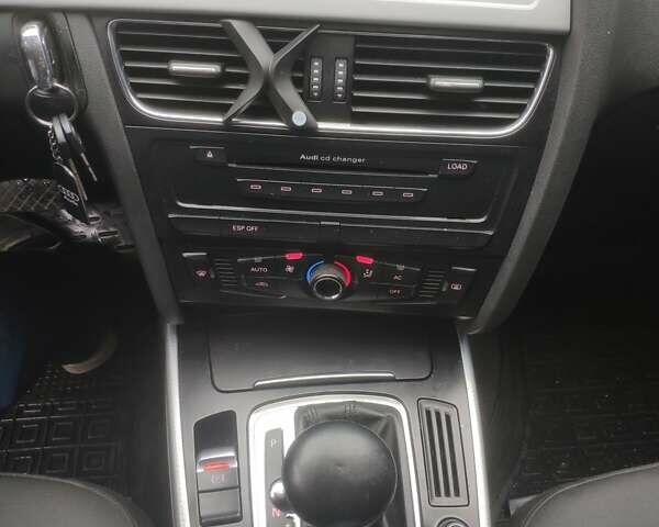 Серый Ауди А4, объемом двигателя 1.97 л и пробегом 370 тыс. км за 9500 $, фото 14 на Automoto.ua