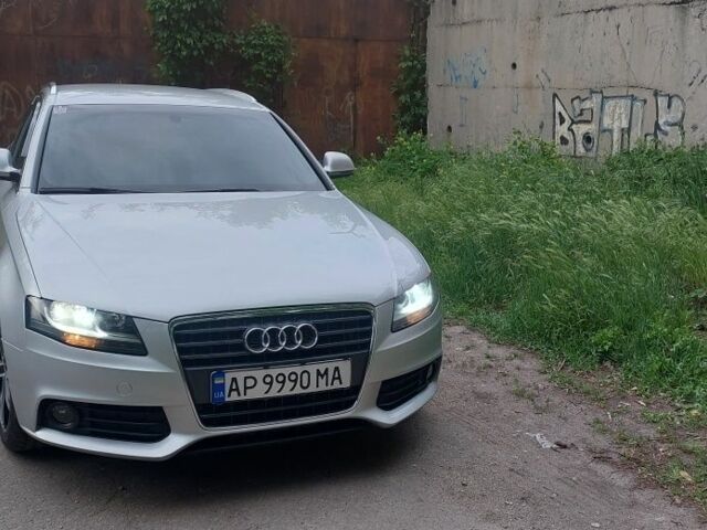 Сірий Ауді А4, об'ємом двигуна 2 л та пробігом 260 тис. км за 7500 $, фото 3 на Automoto.ua