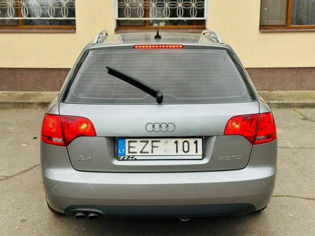 Серый Ауди А4, объемом двигателя 2 л и пробегом 160 тыс. км за 3951 $, фото 5 на Automoto.ua