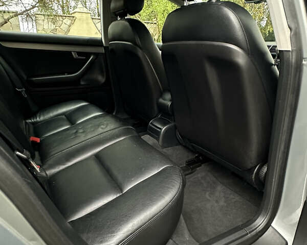 Сірий Ауді А4, об'ємом двигуна 1.8 л та пробігом 223 тис. км за 7200 $, фото 41 на Automoto.ua