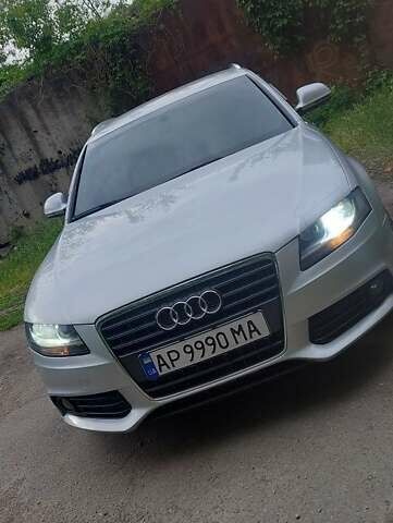 Сірий Ауді А4, об'ємом двигуна 2 л та пробігом 260 тис. км за 7800 $, фото 4 на Automoto.ua