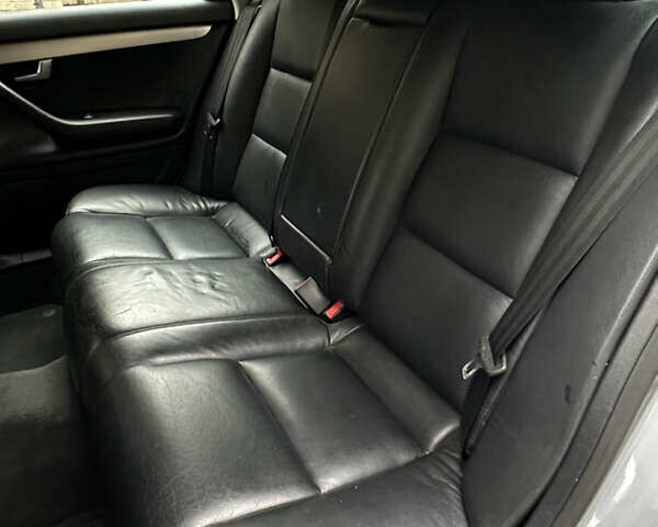 Сірий Ауді А4, об'ємом двигуна 1.8 л та пробігом 223 тис. км за 7200 $, фото 39 на Automoto.ua