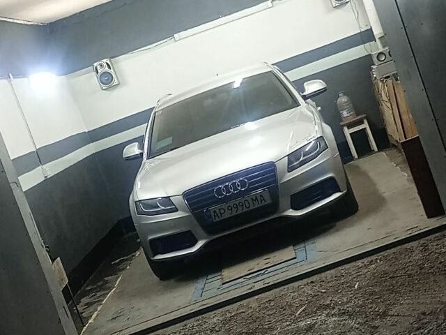 Сірий Ауді А4, об'ємом двигуна 2 л та пробігом 260 тис. км за 7500 $, фото 9 на Automoto.ua